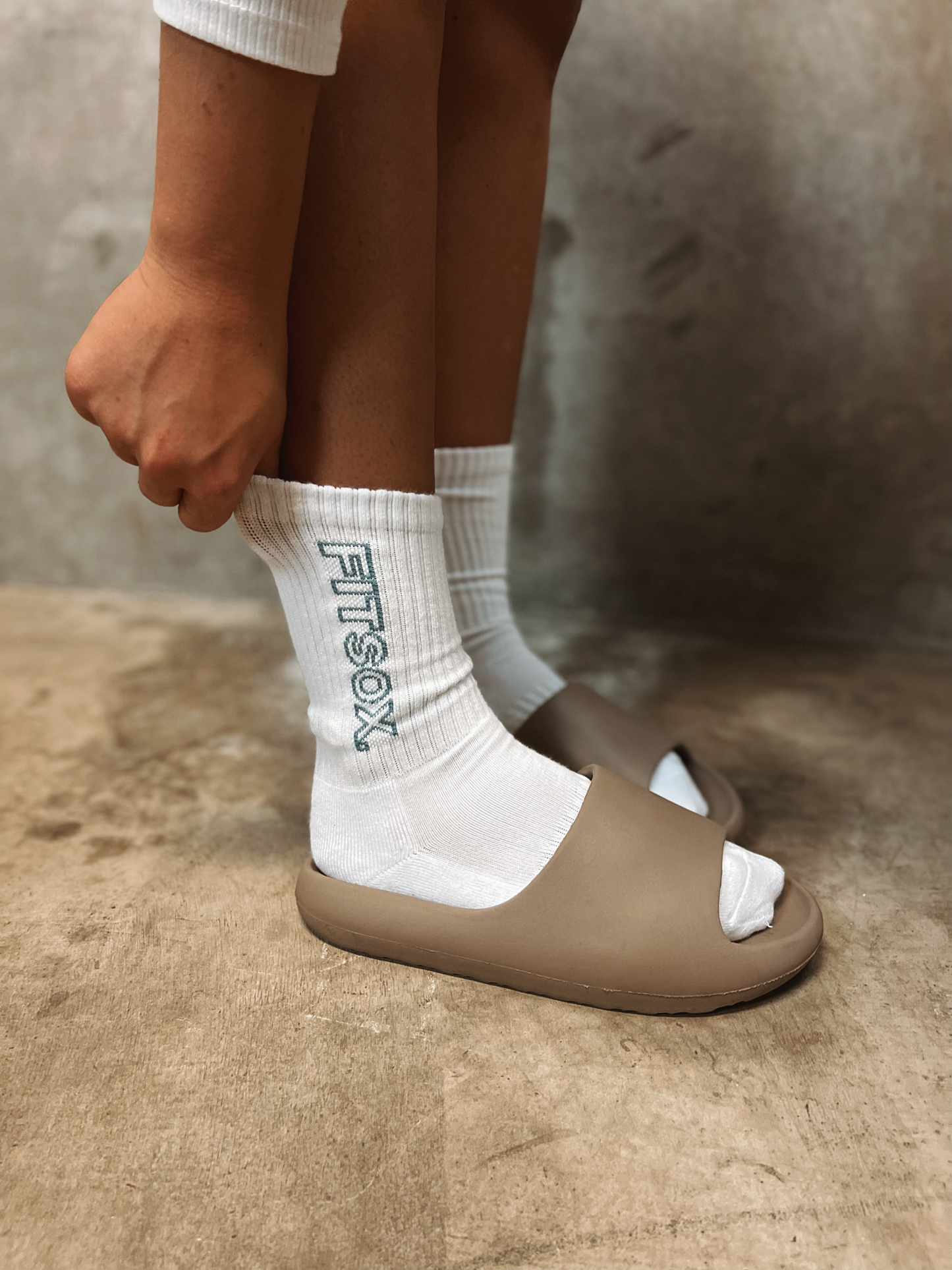 Fitsox Crew Cotton Socks - White